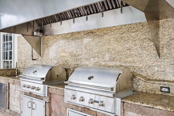 Spacious Grilling Area at Windsor Highwoods Preserve, Tampa